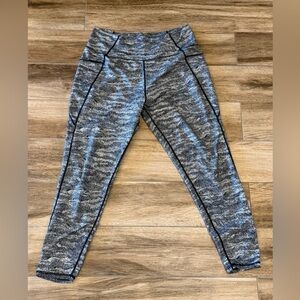 Kinesis leggings size XL